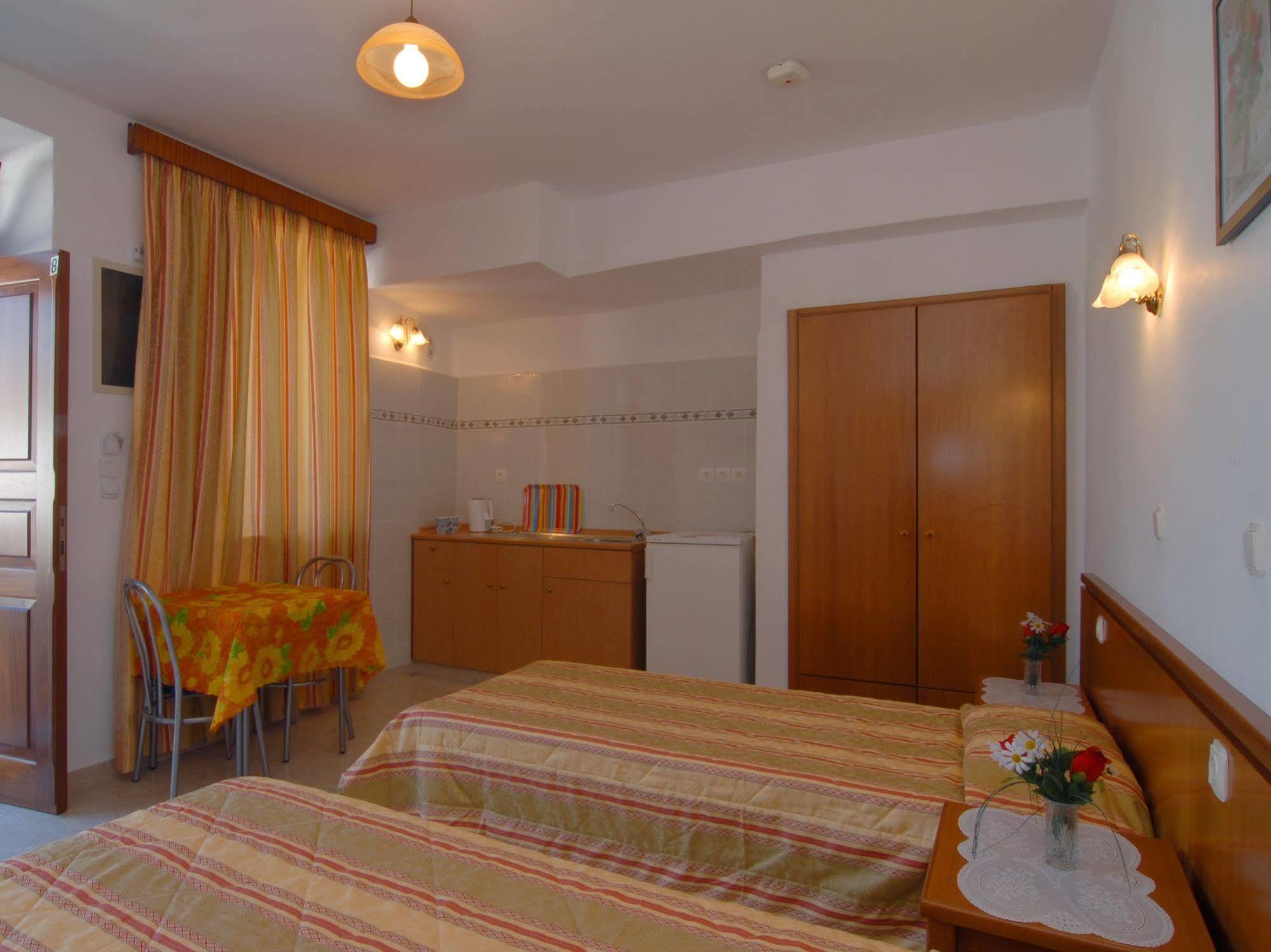 St. Paul'S Bay View Suites ลินดอส ภายนอก รูปภาพ
