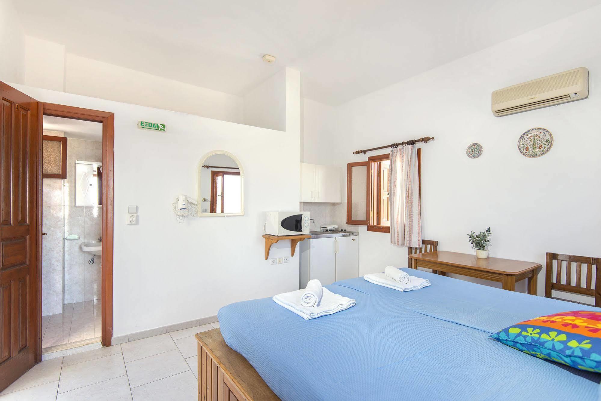 St. Paul'S Bay View Suites ลินดอส ภายนอก รูปภาพ